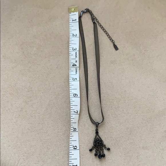 🌟6/$15 Necklace - Picture 4 of 4